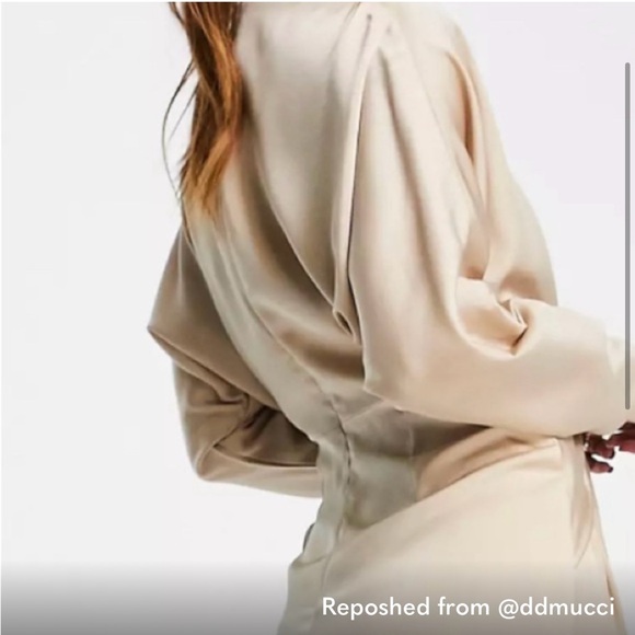 NWT Batwing front tie, maxi dress - Picture 2 of 4